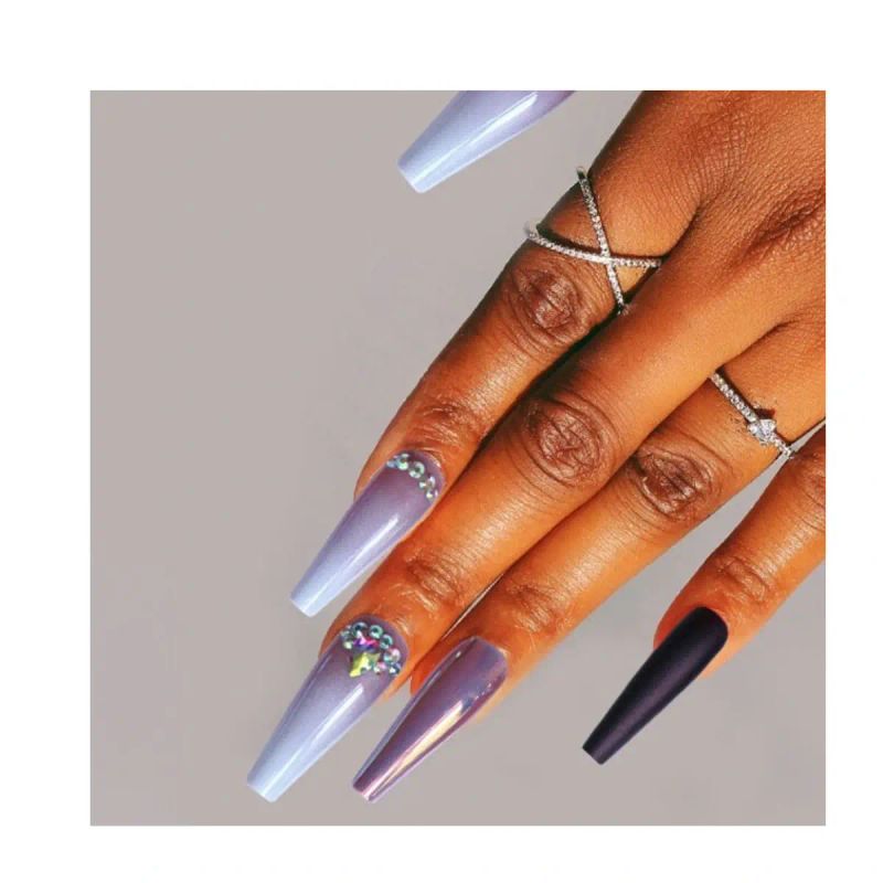 SET DE UÑAS 30 U GOMA Y STICK VINO/PIEDRA/METAL (6936505142799)