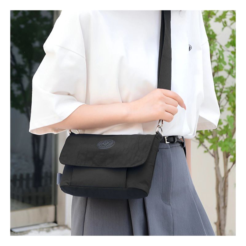 BOLSO SEMI IMPERMEABLE KIPLING BANDOLERO