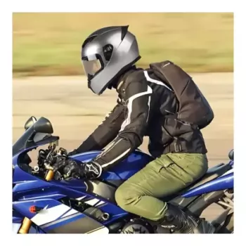 Casco para moto vgv...