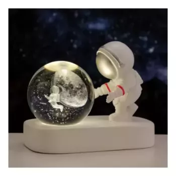 Lampara de mesa astronauta...